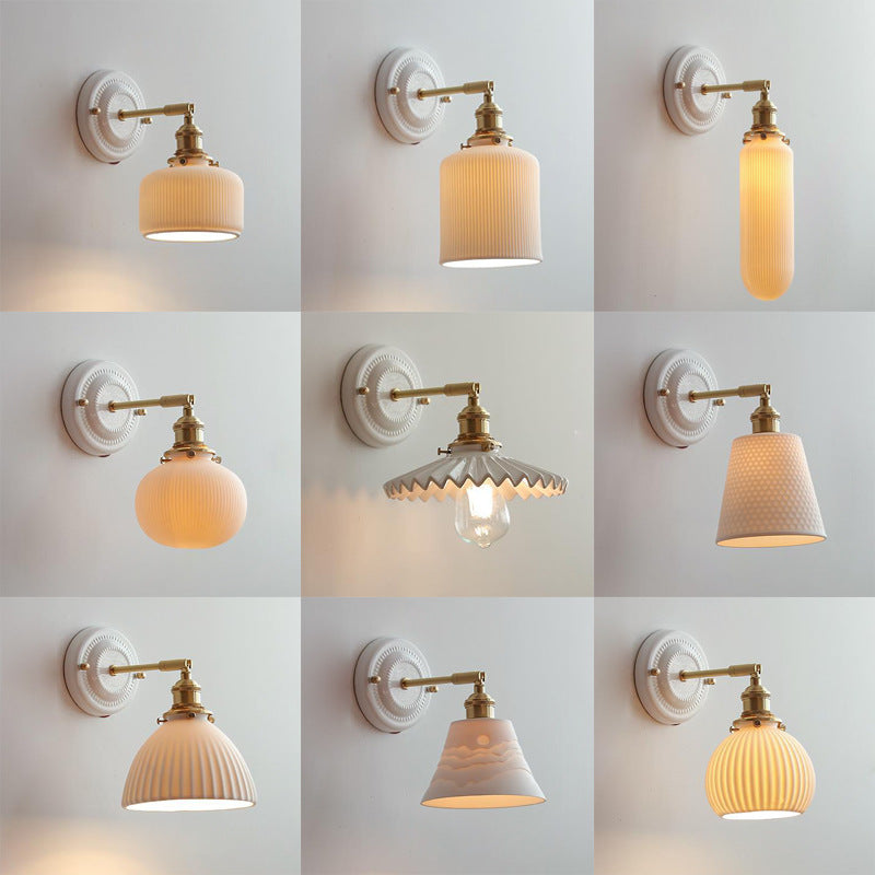 Wandlamp Met Geplooide Kap En Vintage Uitstraling Voor Zachte Binnenverlichting