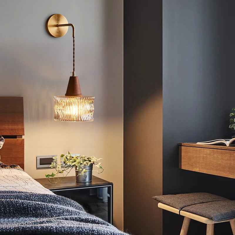Wandlamp met Modern Hout‑Metaal Ontwerp en LED‑Compatibiliteit