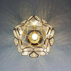 Luxe Plafondlamp Met Bloemvormig Design En Decoratief Lichteffect