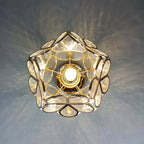 Plafondlamp Met Bloemvorm En Moderne Gelaagde Lichtstructuur