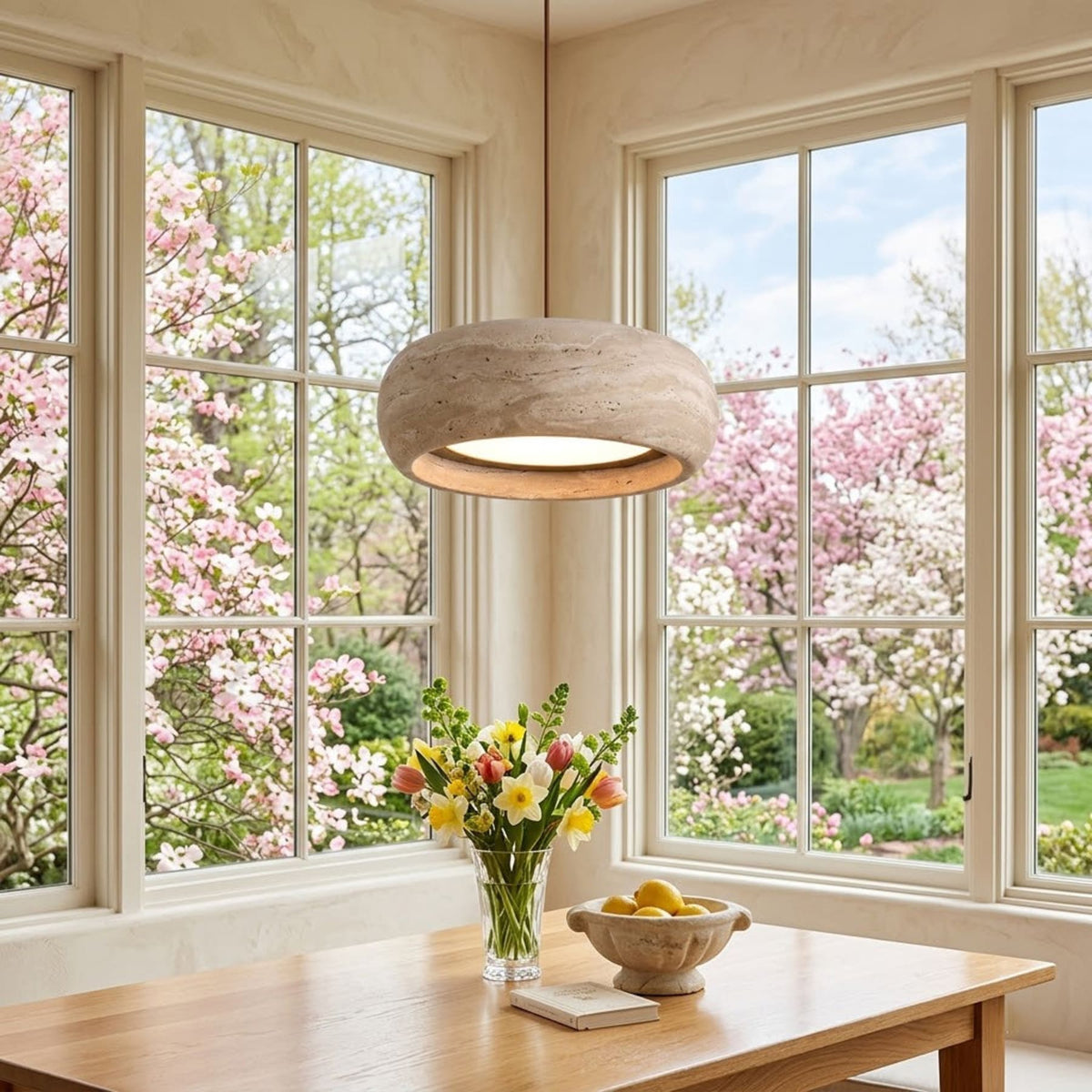 Travertin Hanglamp Met Slank Profiel En Dimbare Lichtkleuren Voor Moderne Ruimtes