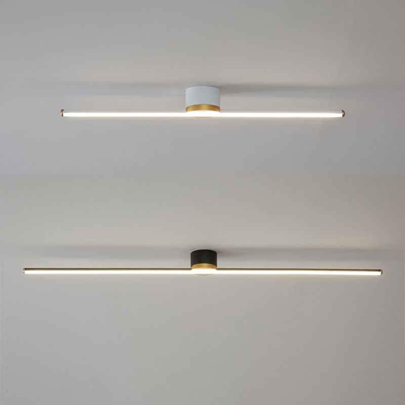 Lineaire Plafondlamp Met Metalen Behuizing En Silicagelkap
