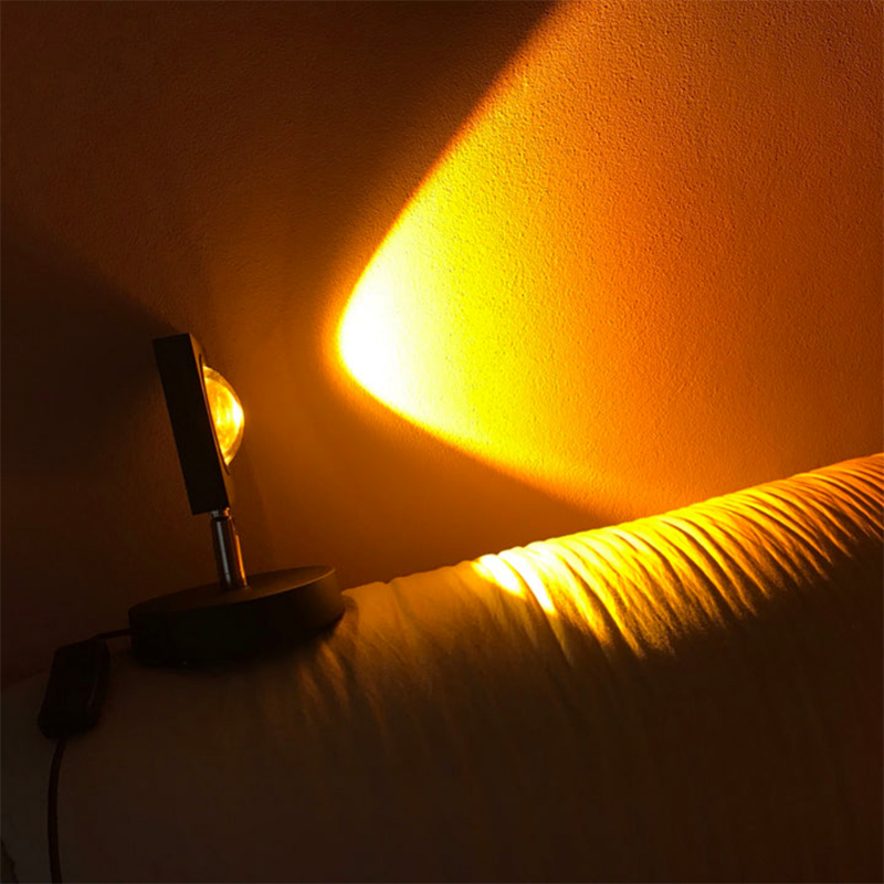 Retro Tafellamp met Warm Licht en Zachte Sfeer