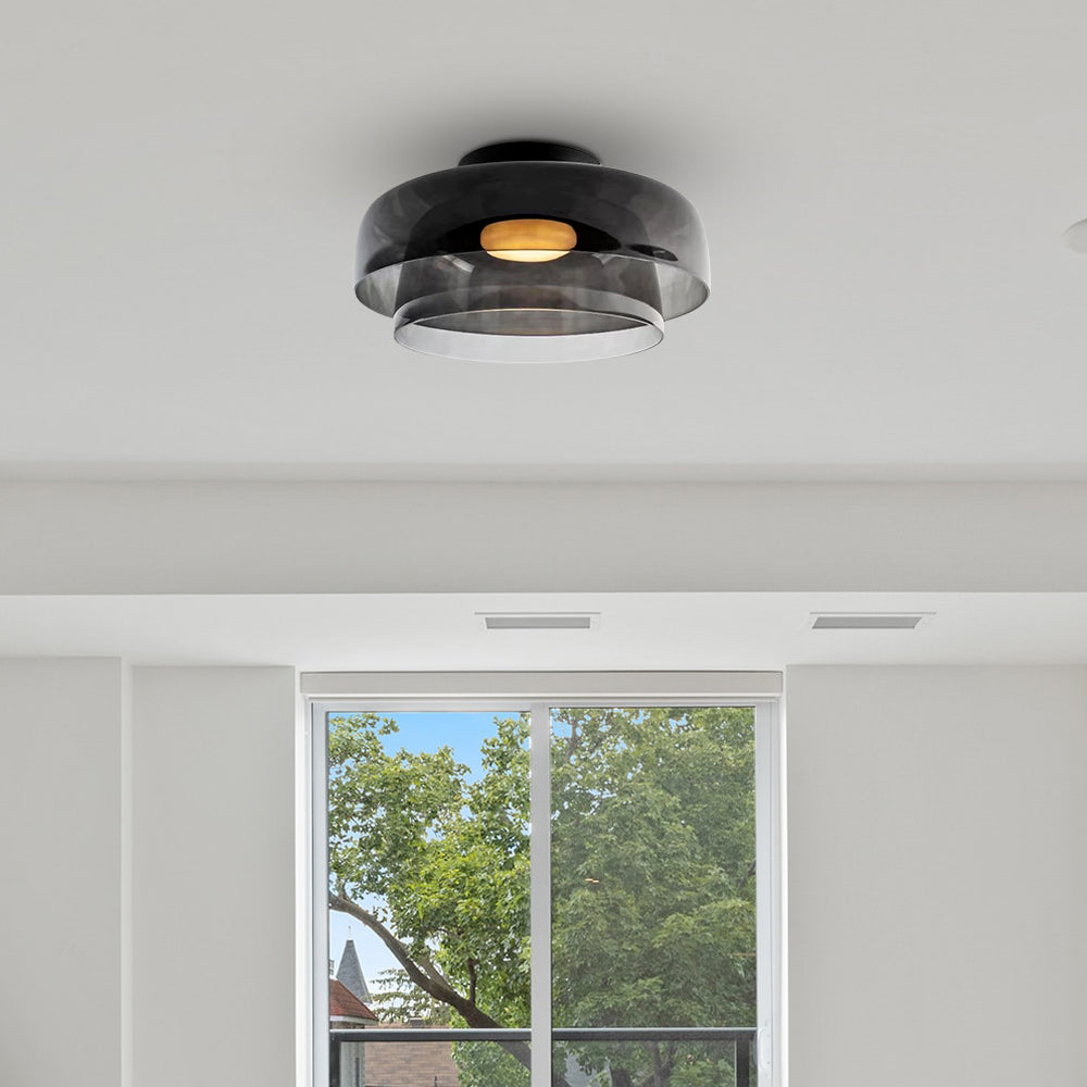 Glazen Plafondlamp Met Gelaagde Vorm En Moderne Sfeerverlichting