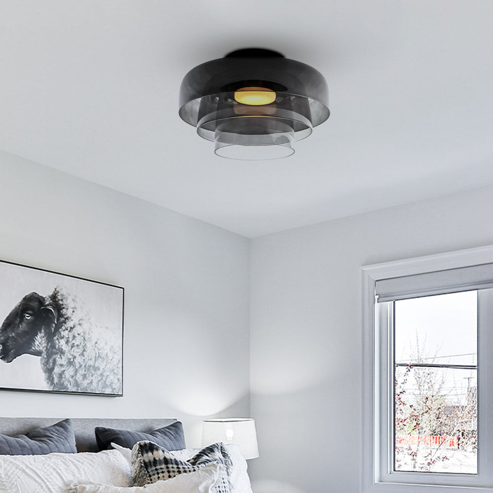 Glazen Plafondlamp Met Gelaagde Vorm En Moderne Sfeerverlichting