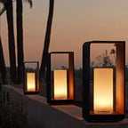 Buitenlamp Met Minimalistisch Frame En Zachte Led Voor Moderne Buitenruimtes
