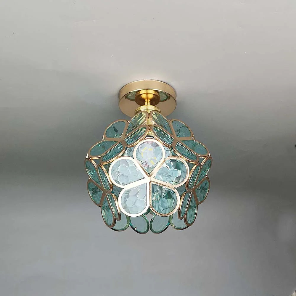 Plafondlamp Met Bloemvorm En Moderne Gelaagde Lichtstructuur