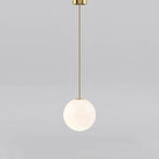 Glazen Hanglamp Met Glanzende Kap En Compact Ontwerp Voor Moderne Sfeerlicht