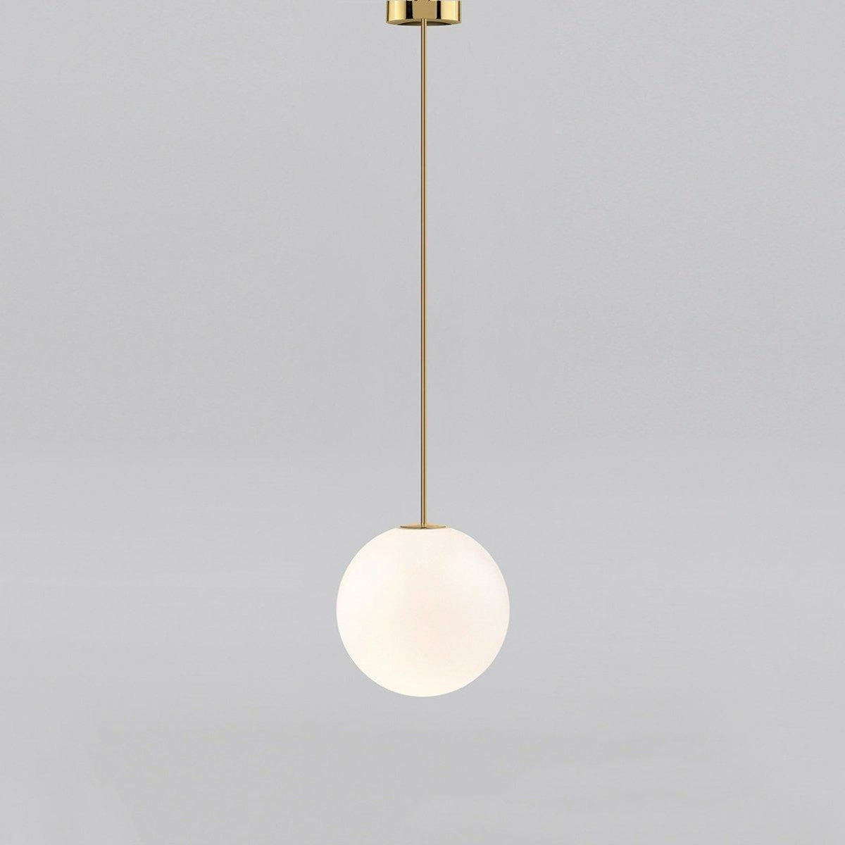 Glazen Hanglamp Met Glanzende Kap En Compact Ontwerp Voor Moderne Sfeerlicht