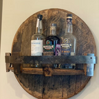 Wandrek met Houten Flespresentatie en Decoratieve Rondvorm