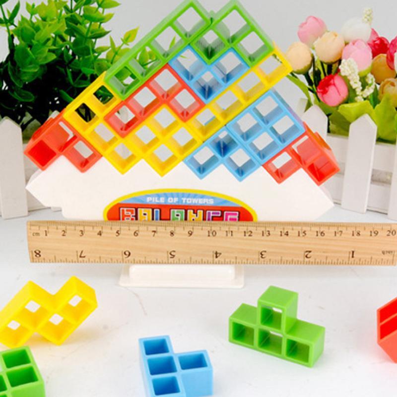 Magnetisch Evenwichtsspel met Kleurrijk Tetris Ontwerp