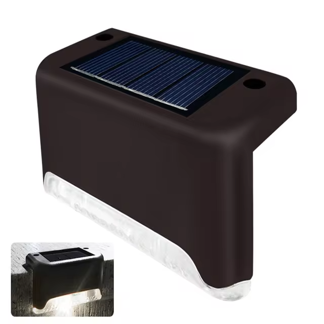 Solar‑Wandlamp met Warm Licht en Efficiënte Buitenverlichting