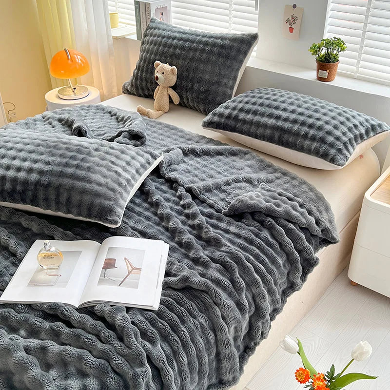 Fleecedeken met Bolletjesstructuur als Plaid voor Bank en Bed
