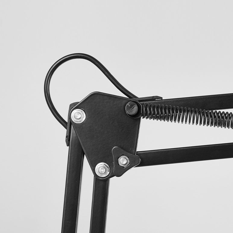 Minimalistische Tafellamp Met Strakke Vorm En Gelijkmatige Lichtval