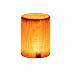 Houten Tafellamp Met Warm Licht En Snoerloos Ontwerp Voor Gezellige Hoeken