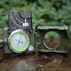 Militair Kompas Met Hellingsmeter Voor Nauwkeurige Outdoor Navigatie