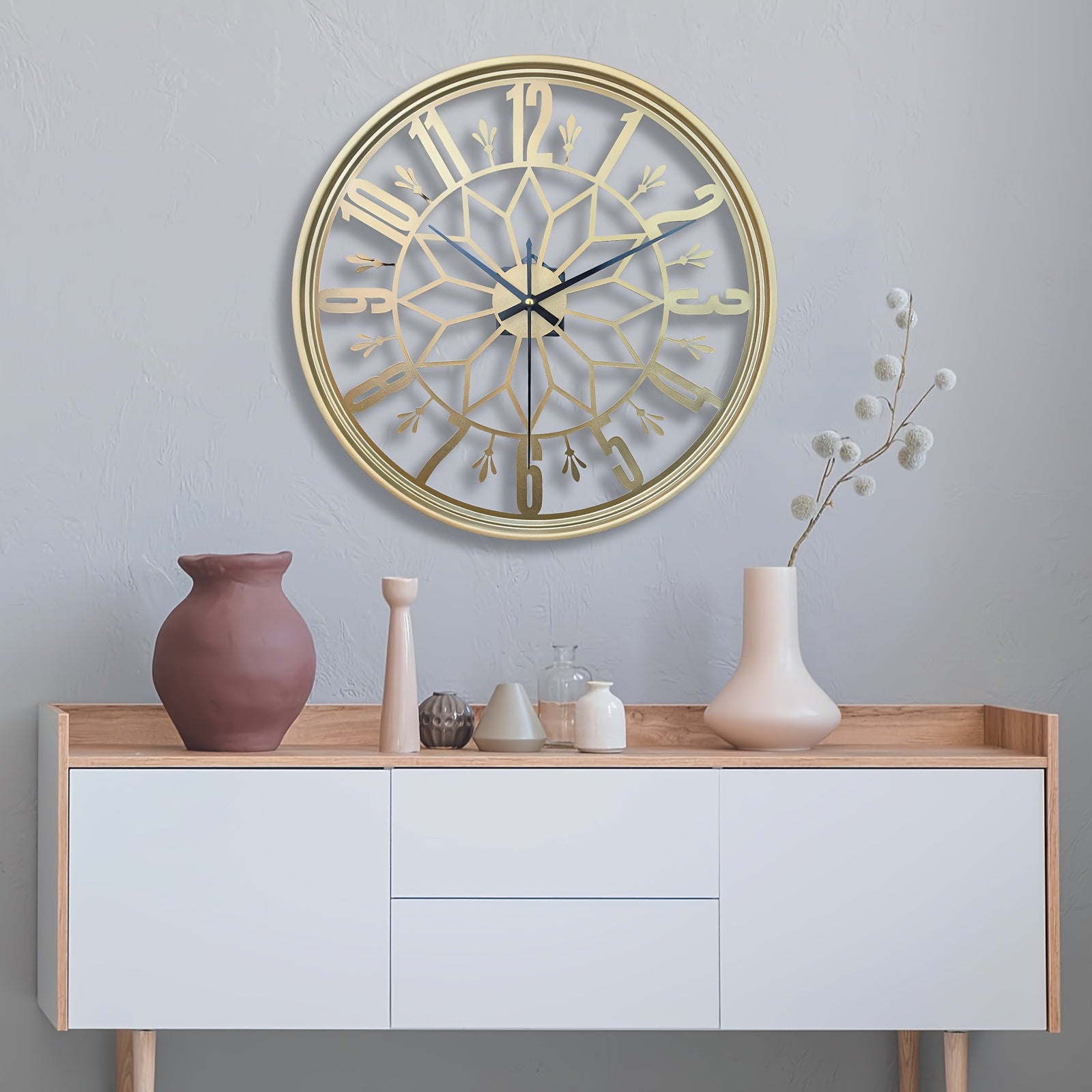 Metalen Wandklok met Stil Mechanisme