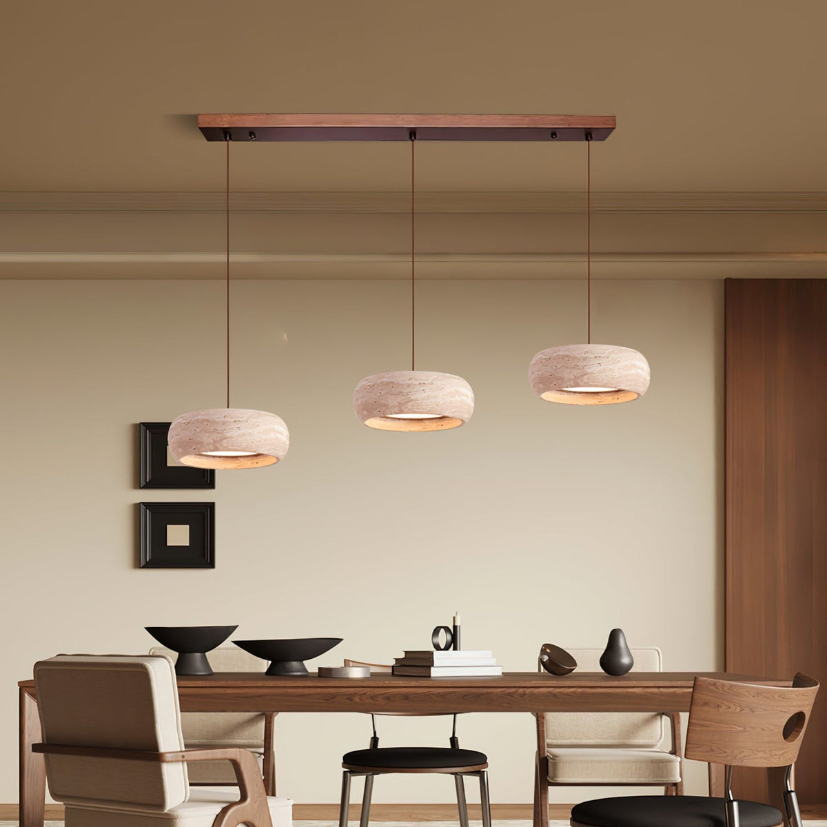 Travertin Hanglamp Met Slank Profiel En Dimbare Lichtkleuren Voor Moderne Ruimtes