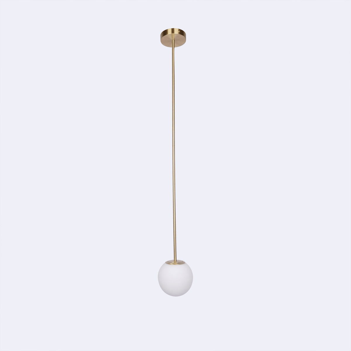 Glazen Hanglamp Met Glanzende Kap En Compact Ontwerp Voor Moderne Sfeerlicht