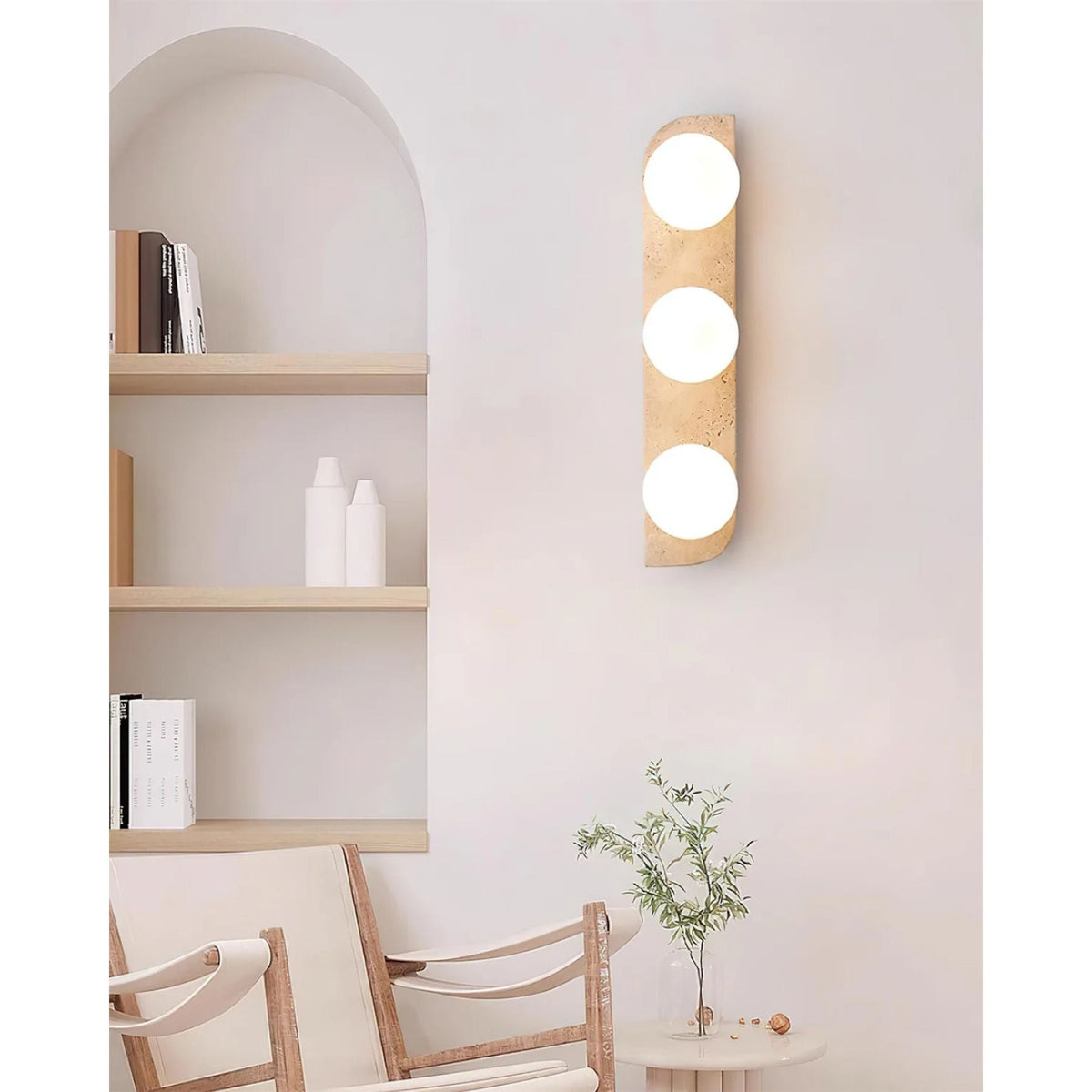 Travertin Wandlamp Met Meerdere Lichtpunten En Moderne Uitstraling