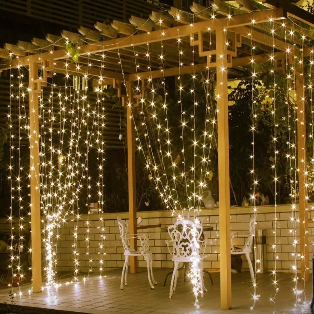 LED‑Lichtgordijn met Warm Gloed en Flexibele Binnen‑ en Buitenverlichting