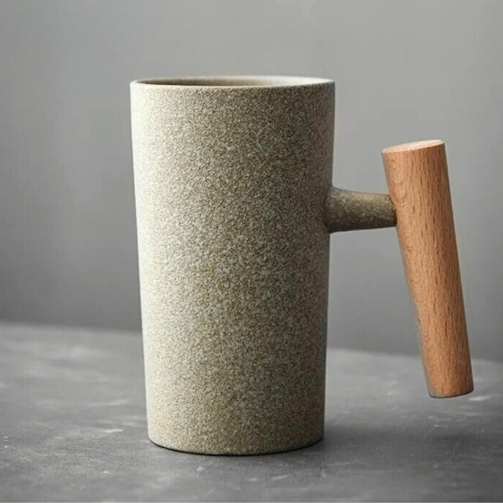 Keramische Mok met Natuurlijke Afwerking en Comfortabele Handgreep