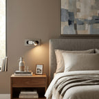 Metalen Wandlamp Met Compact Ontwerp En Zachte Lichtkleuren Voor Moderne Ruimtes
