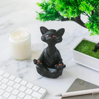 Meditatie Kat Beeldje van Resin met Symbolische Betekenis
