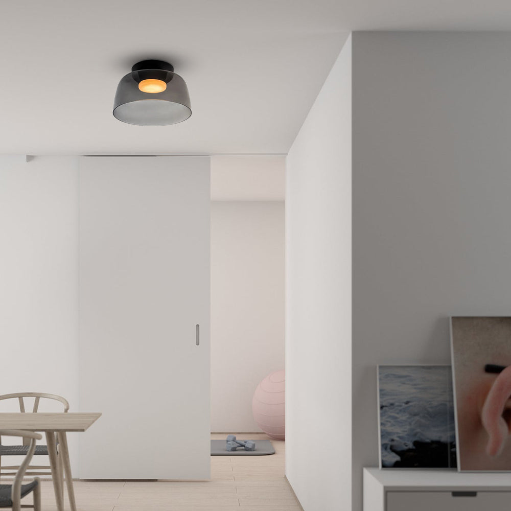 Glazen Plafondlamp Met Gelaagde Vorm En Moderne Sfeerverlichting