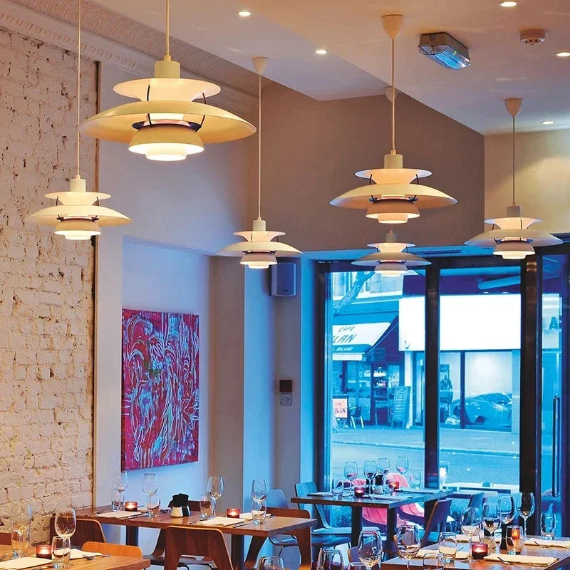 Plafondlamp met Luxe Vorm en Warm Licht