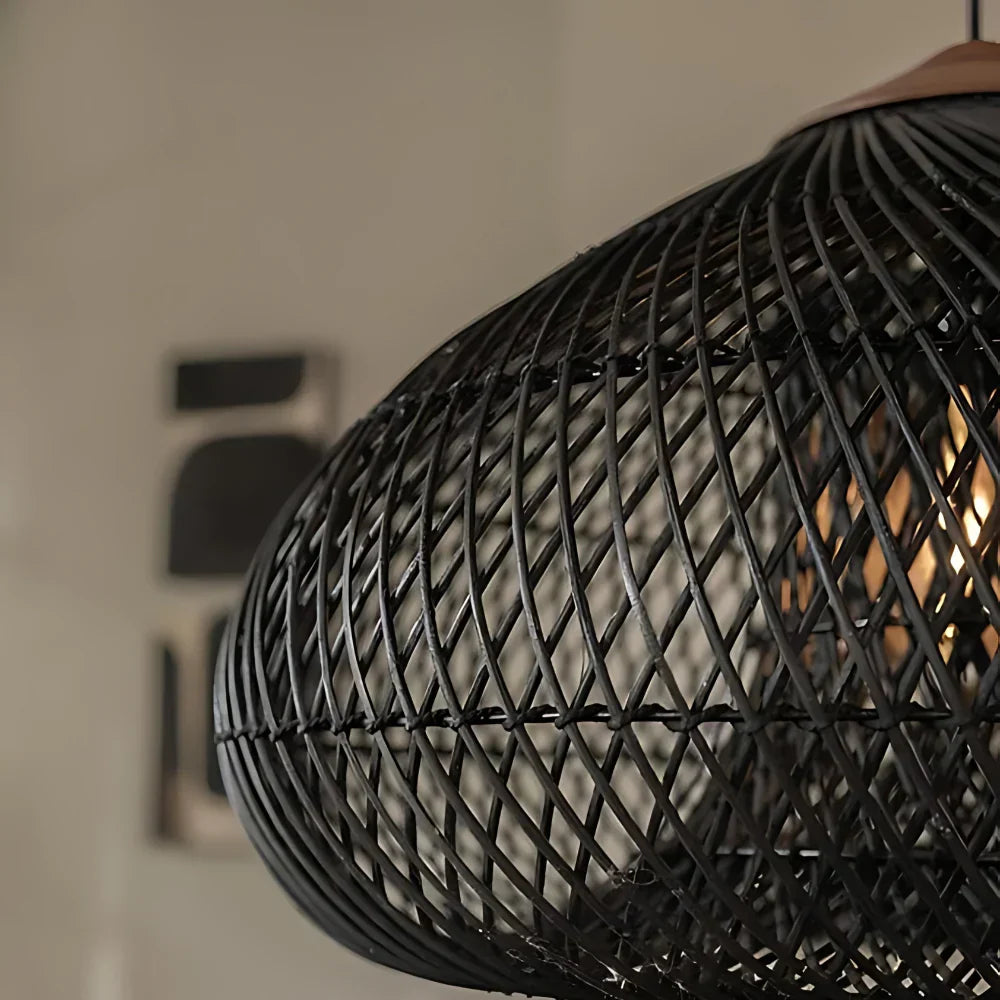 Rieten Hanglamp Met Handgevlochten Kap En Zachte Natuurlijke Lichtspreiding
