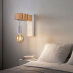 Industriële wandlamp van metaal en hout met E27-fitting