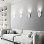 Led‑Wandlamp met Gebogen Vorm en Metalen Constructie