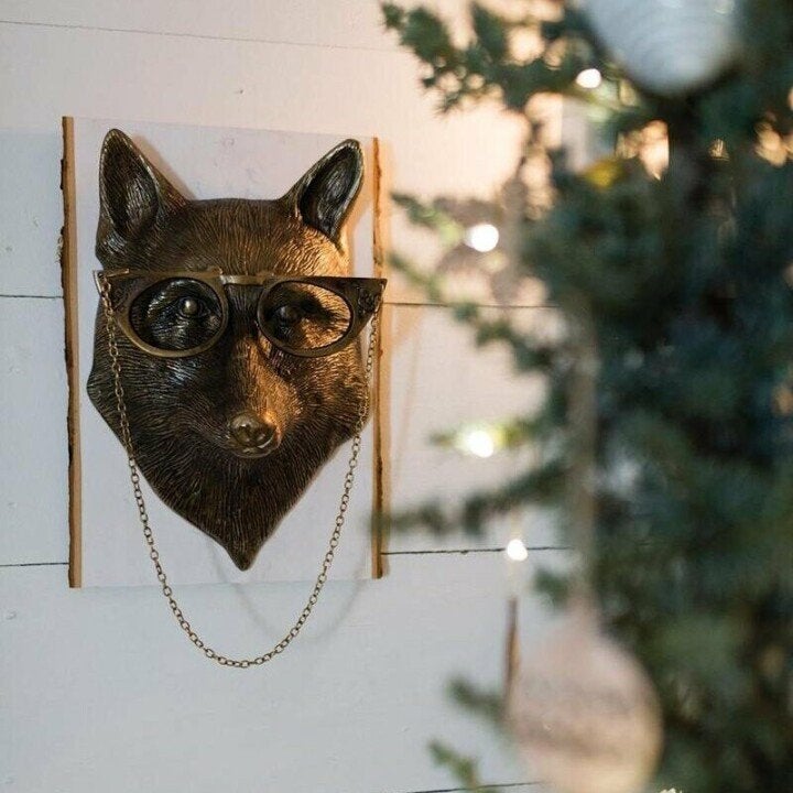 Decoratieve Dierenkop Wandobject van Hars met Expressief Ontwerp