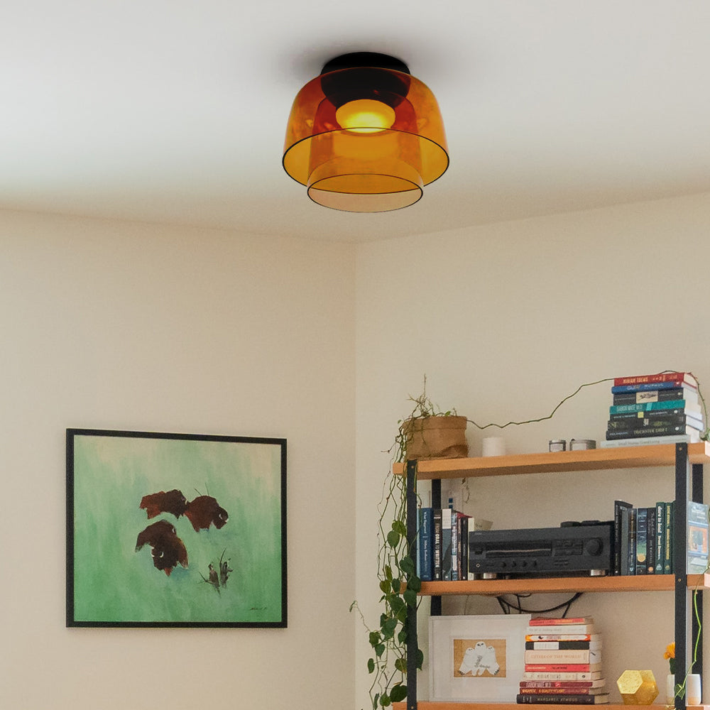 Glazen Plafondlamp Met Gelaagde Vorm En Moderne Sfeerverlichting