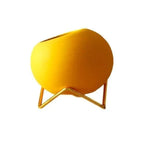 Plantenpot Met Keramiek En Stalen Standaard In Modern Minimalistisch Ontwerp