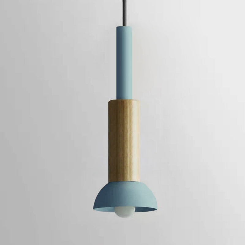 Houten Hanglamp Met Moderne Vorm En Strakke Scandinavische Afwerking