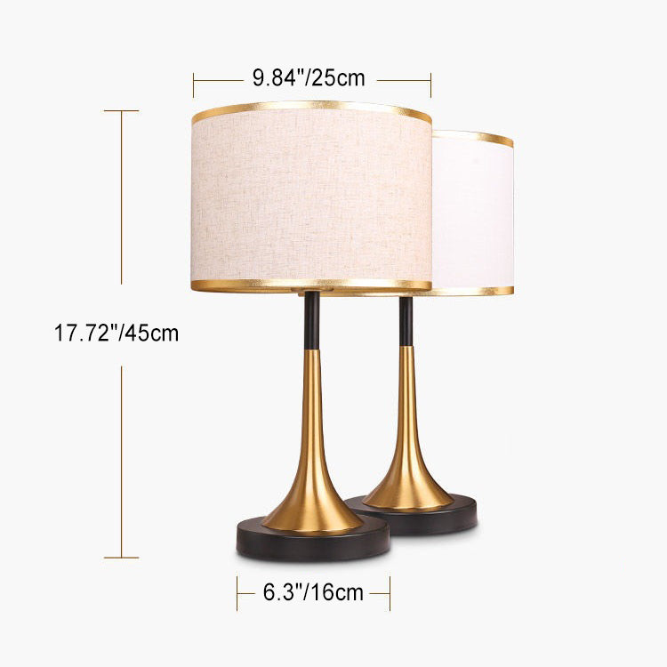 Retro Tafellamp Met Stoffen Kap En Warme Klassieke Lichtmodule