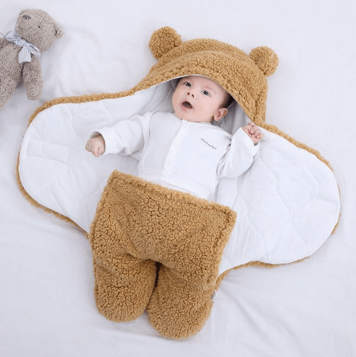 Baby Inbakerdoek Met Berenontwerp Voor Warmte En Comfort