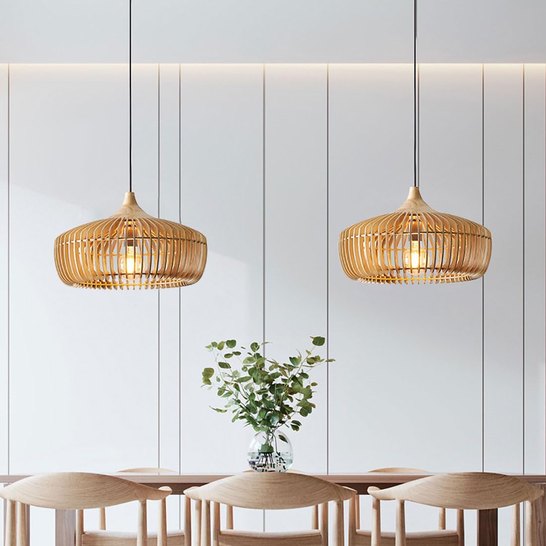 Houten Japanse Hanglamp Met Domevorm En Stripdetails