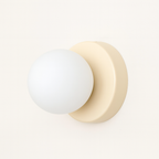 Wandlamp met Glazen Kap en Warm Licht