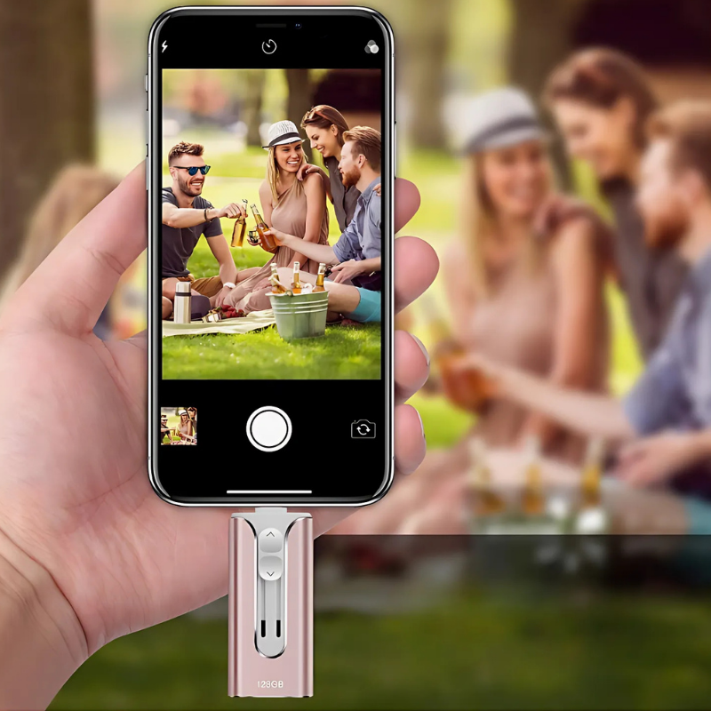 4-in-1 USB-Stick met Lightning USB-C Micro USB en USB-A