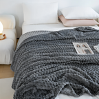 Pluche Fleece Deken Met Zachte Structuur En Warme Comfortlaag