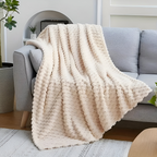 Pluche Fleece Deken Met Zachte Structuur En Warme Comfortlaag