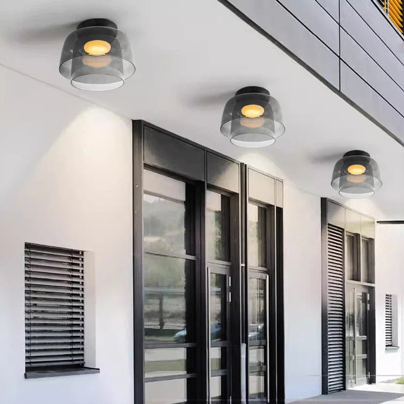 Glazen Plafondlamp Met Gelaagde Vorm En Moderne Sfeerverlichting