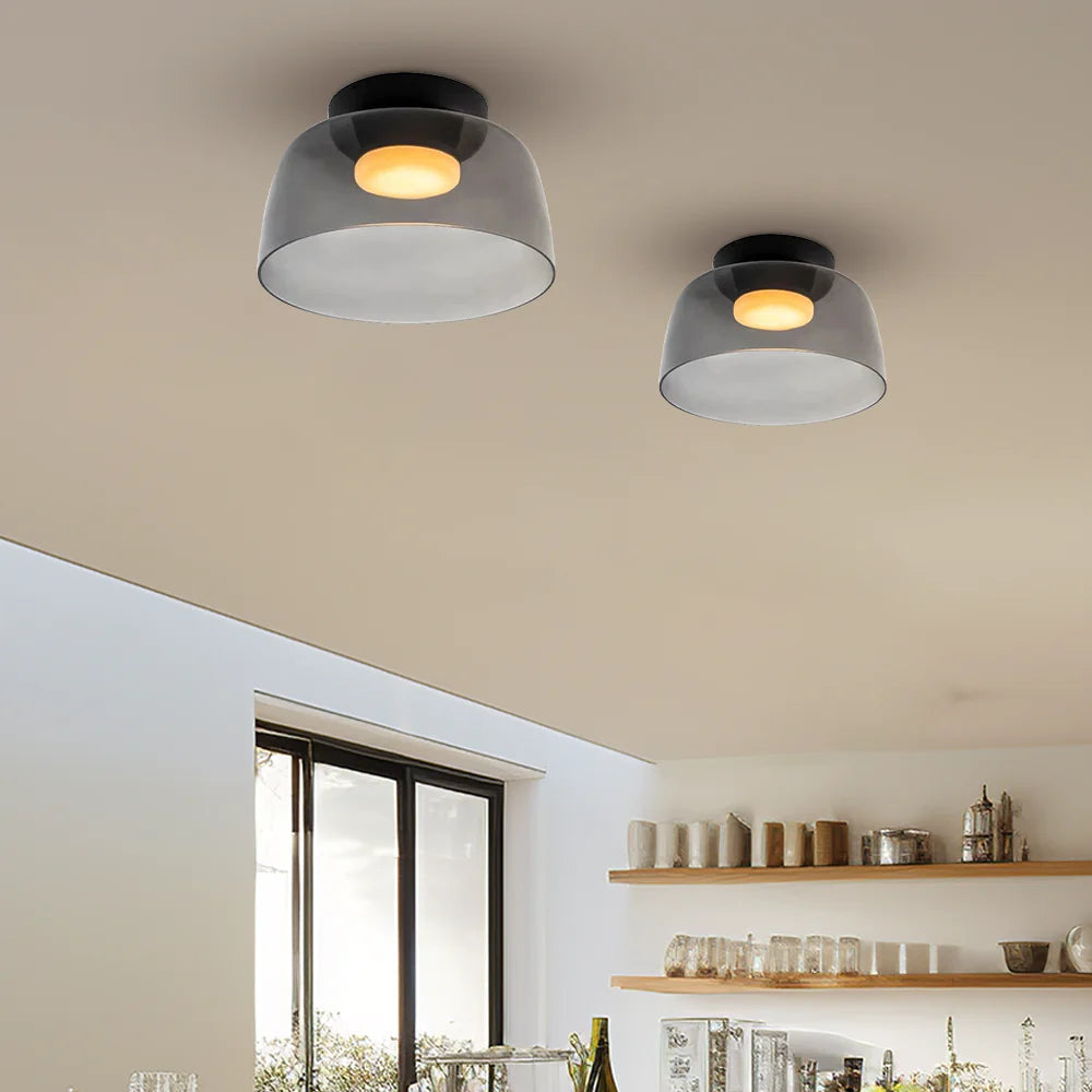Glazen Plafondlamp Met Gelaagde Vorm En Moderne Sfeerverlichting