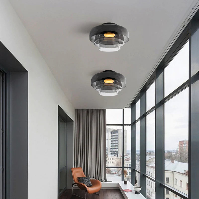Glazen Plafondlamp Met Gelaagde Vorm En Moderne Sfeerverlichting