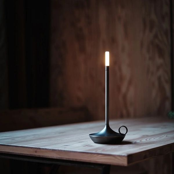 Draagbare led tafellamp met dimbare touch bediening