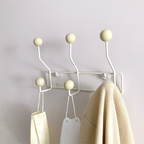Wandrek Met Haken Voor Dagelijkse Opbergruimte En Moderne Mid Century Sfeer