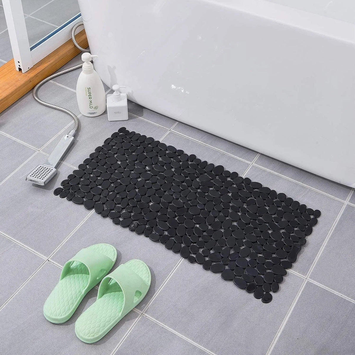 Kiezelvormige badmat met antislip zuignappen